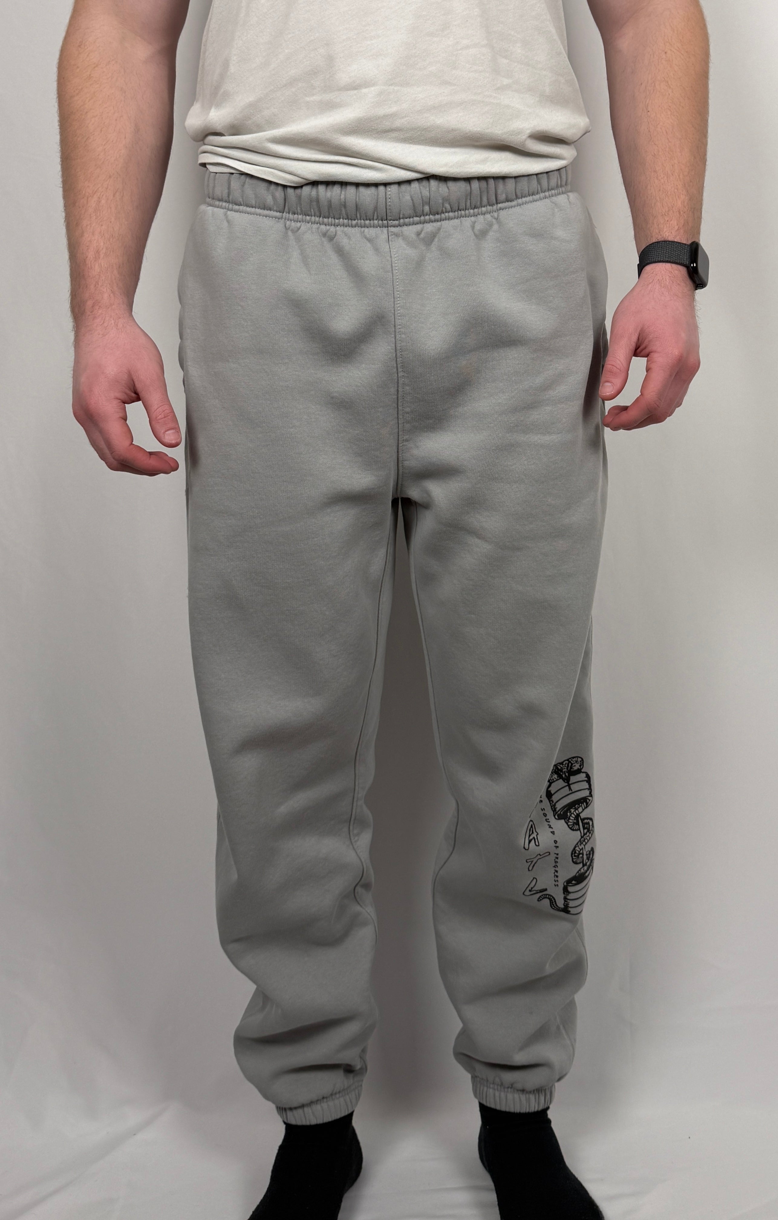 Loose Fit Sweats - Signature